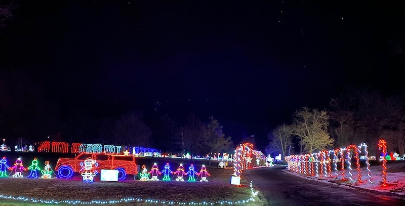 One of the 50 Best Displays in the US - thatawaydad.com